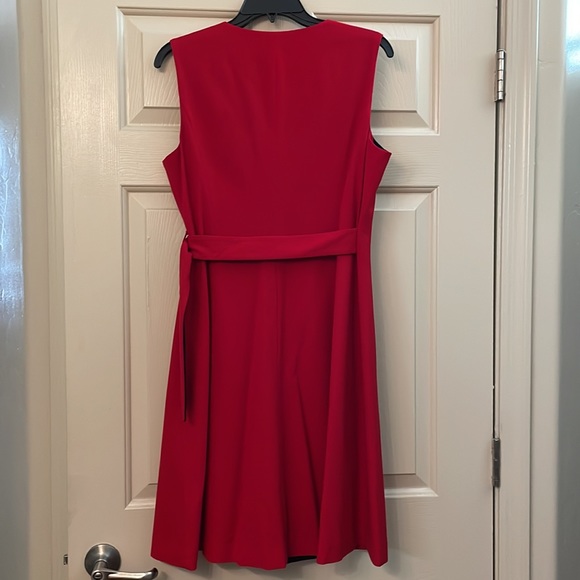 Calvin Klein red apple dress with black details size 8 like new - Picture 10 of 14